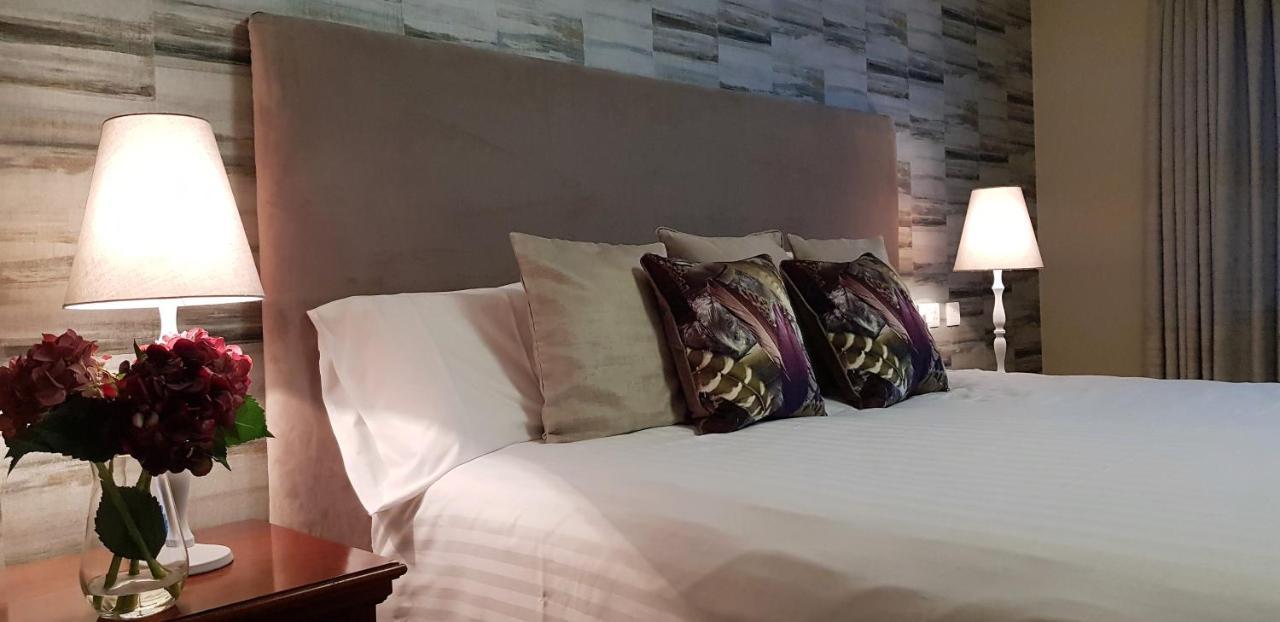 Nesbitt Arms Boutique Hotel Ardara Bagian luar foto