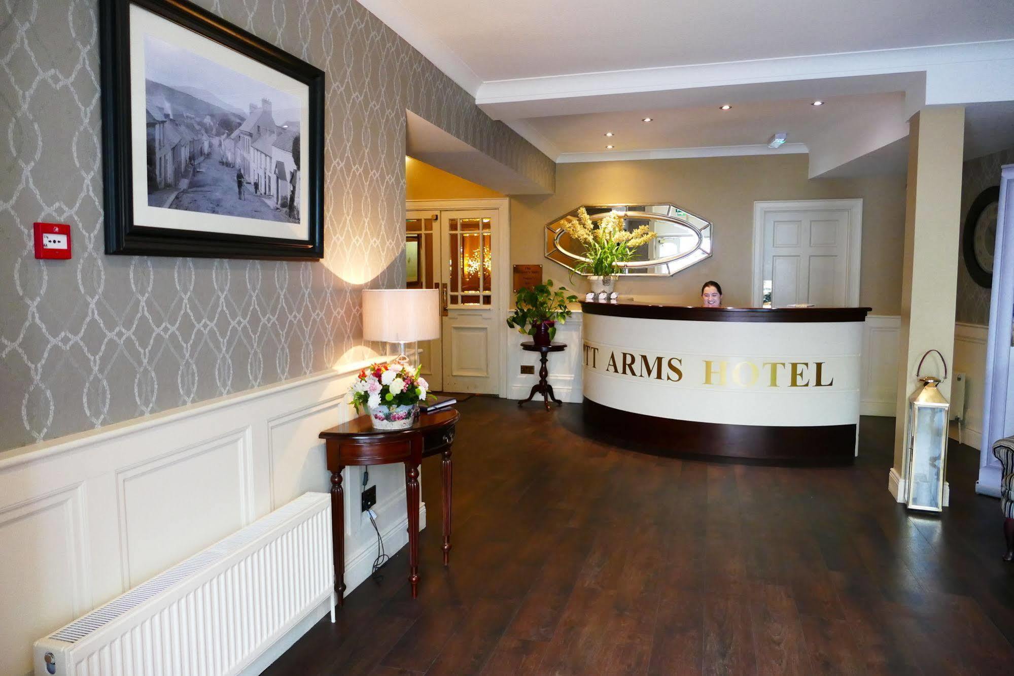 Nesbitt Arms Boutique Hotel Ardara Bagian luar foto